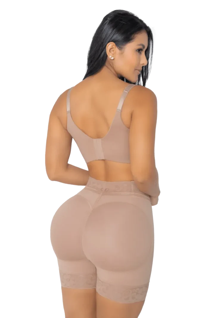 4500 - Shorts Modelador com Efeito Empina-Bumbum - Tam M - Nude